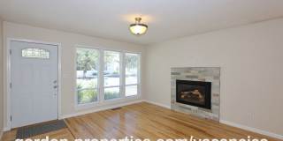 SE Garrett Dr - Milwaukie 3 bedroom with hardwood floors SE Garrett Dr - Milwaukie 3 bedroom with hardwood floors Gallery 8