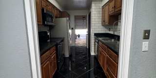 Upscale Mountain Side  2 Bed 2 Bath Townhome in El Paso perfectly located Gallery 32