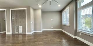 3 Bed, 3.5 Bath Home w/ 2 Car Garage and Lake Views Gallery 24