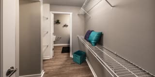 Wyckford Commons Gallery 24