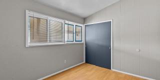 12 Country Lane Gallery 13