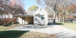 2201 South Claremont Avenue Gallery 12