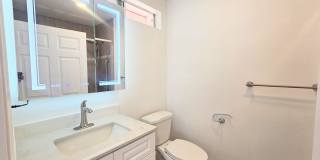 Single Story Senior Home 55+ community- Newly Remodeled- Ready To Move In. Gallery 22