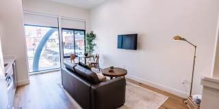 Urban Loft Co. Downtown Gallery 3