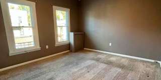 1406 Penn Avenue Gallery 17