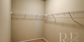 Modern End-Unit Townhome with Private Fenced Yard, Gourmet Kitchen & Spacious Layout Gallery 19