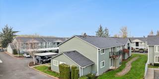 Oak Park Village Apartments Gallery 5