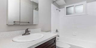 Ladera Woods Gallery 122