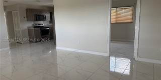 101 E 51st Pl Gallery 5