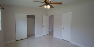 2/1 duplex with carport in Winter Park Gallery 9