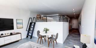 Luna Gallery 25