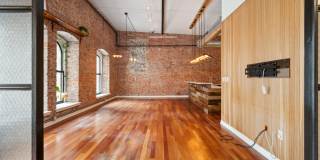 105 S 12TH Street Gallery 19