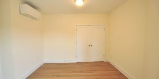 Beautiful Sunny 1 bed with W/D available 9/1 Gallery 5