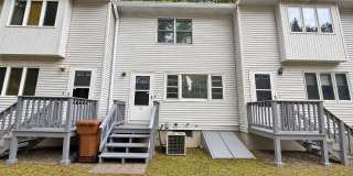 73 Roberts Street Gallery 1