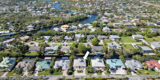 ** BOATER'S DREAM SINGLE FAMILY HOME FOR A VACATION GET-A-WAY OR FOR SEASON ** 3 BED-2BATH PRIVATE HEATED POOL HOME ** PARADISE VILLAGE IN BONITA SPRINGS ** Gallery 23