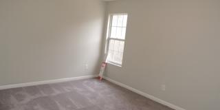 3881 Crest Drive Gallery 27