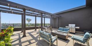 Uptown La Grange Gallery 29