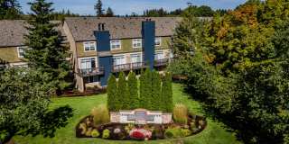 The Colonnade Luxury Townhome Apartments The Colonnade Luxury Townhome Apartments Gallery 1