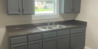 804 COLUMBIA Gallery 4