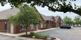 47678 Van Dyke Gallery 1