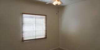 Charming Home in North Bakersfield! Gallery 6