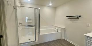 3 Bdrm, 2.5 Ba Townhouse w/2 Car Attached Garage Available For Rent Gallery 18
