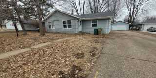 $1195 | 2BD 1 BA | 822 Dwight St | Available 6/15/26 Gallery 1