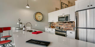 Lofts at Mockingbird Station Gallery 6