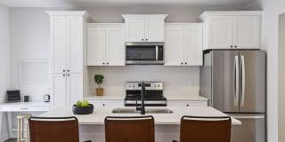 Model 3 Bedroom Town Home Gallery 8