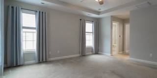 918 13th Street Gallery 17
