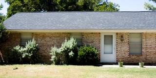 590 Donna Gallery 1