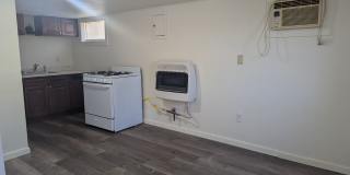 Renovated Basement Level Studio Apartment in Columbia, MO Gallery 7