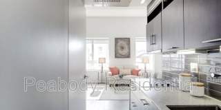 2422 17th St NW Gallery 14