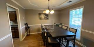 1095 Carriage Drive South Gallery 4