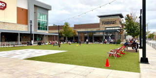 15181 LANCASHIRE Drive Gallery 19