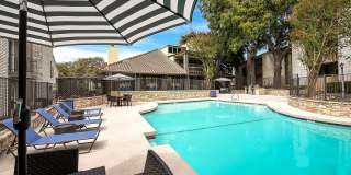 Deer Oaks Gallery 10