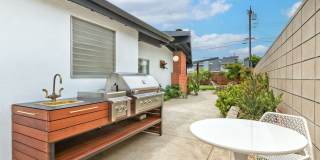 A Fully Furnished Modern Portfolio Home with a Large Backyard Oasis & 3 Comfortable Bedrooms! Gallery 25