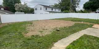 Beautiful brand new 4 bed 2 bath for Rent single home with yard in Levittown Gallery 11