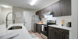 Rocky Creek Apartments Gallery 3