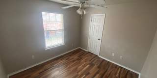 Southwest Lubbock Gem:6553 89th Street Gallery 17