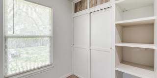 326 SUBLETT DR Gallery 14