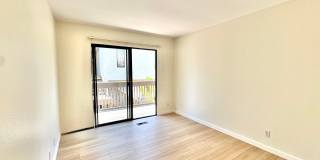 AVAILABLE NOW: BIG College Area Townhome 4bd/2.5ba HUGE garage, AC, pool, W/D Gallery 9