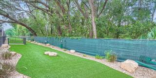 Lakeside Central Apartments Gallery 34