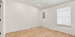 8012 NW 110th Dr. Gallery 13