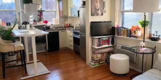 1BR Gem in the Heart of Logan Circle and 14th St! 1BR Gem in the Heart of Logan Circle and 14th St! Gallery 1