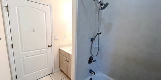 Huge 4 Bed 2 Bath Home w Fully Fenced Yard on Cul De Sac for Rent! Gallery 30