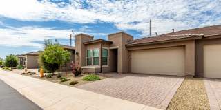 Luxury 2BR + Den Townhome in Amenity-Packed Community - Encanterra Gallery 3
