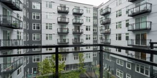 Saxton Apartments Gallery 25