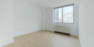 Hudson Crossing Hudson Crossing Gallery 52