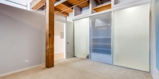 333 S Desplaines Street Gallery 8